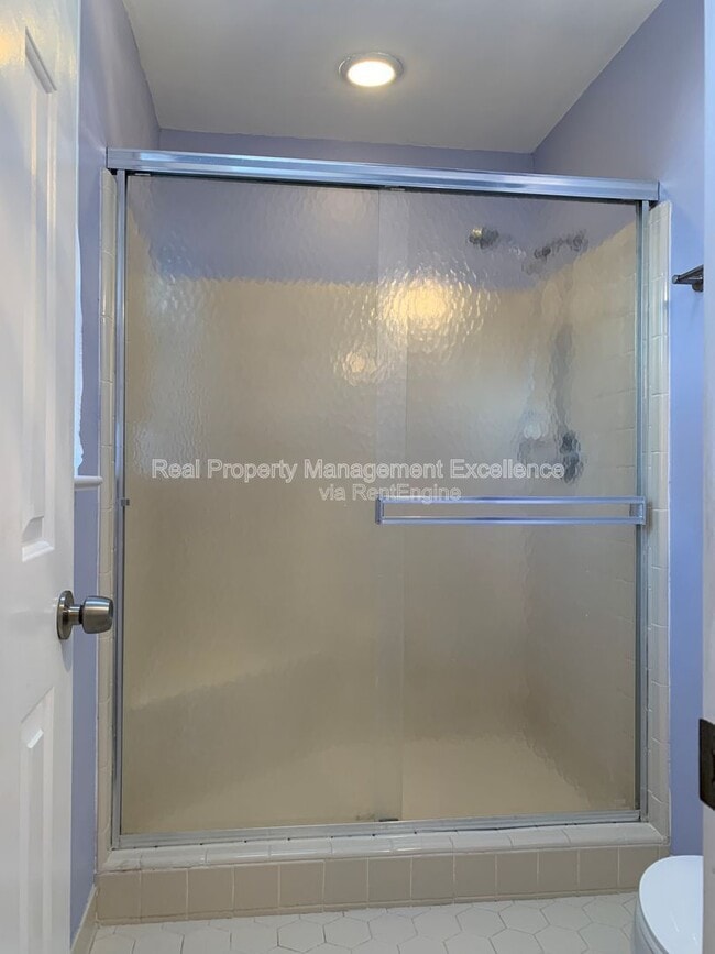 Building Photo - 2605 Diamondhitch Trail