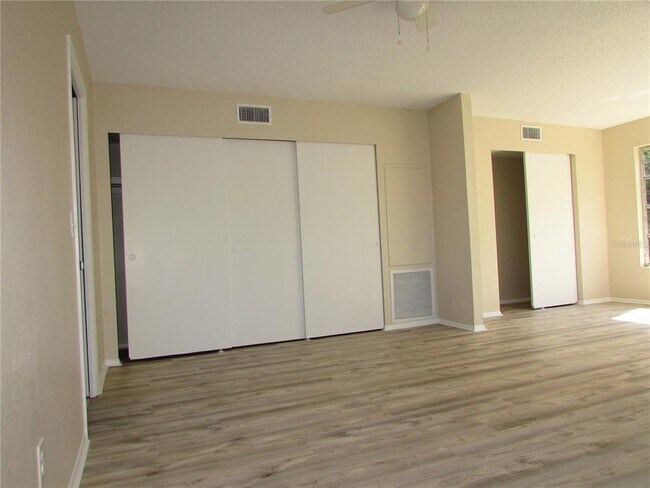 Building Photo - 2391 Sumatran Way