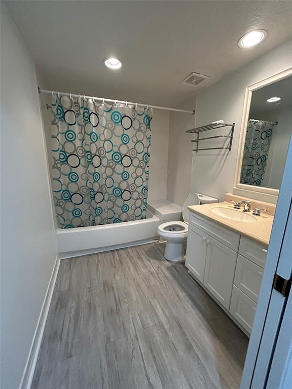 Building Photo - 4737 Dolphin Cay Ln S