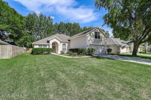 Building Photo - 1704 Dartmoor Ln