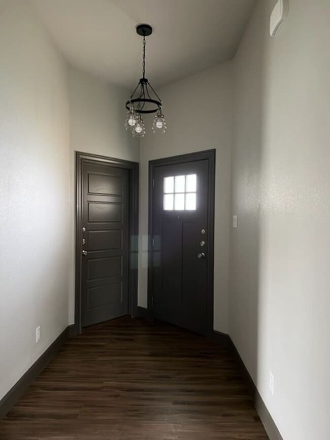 Building Photo - 7315 Southern Belle Cir