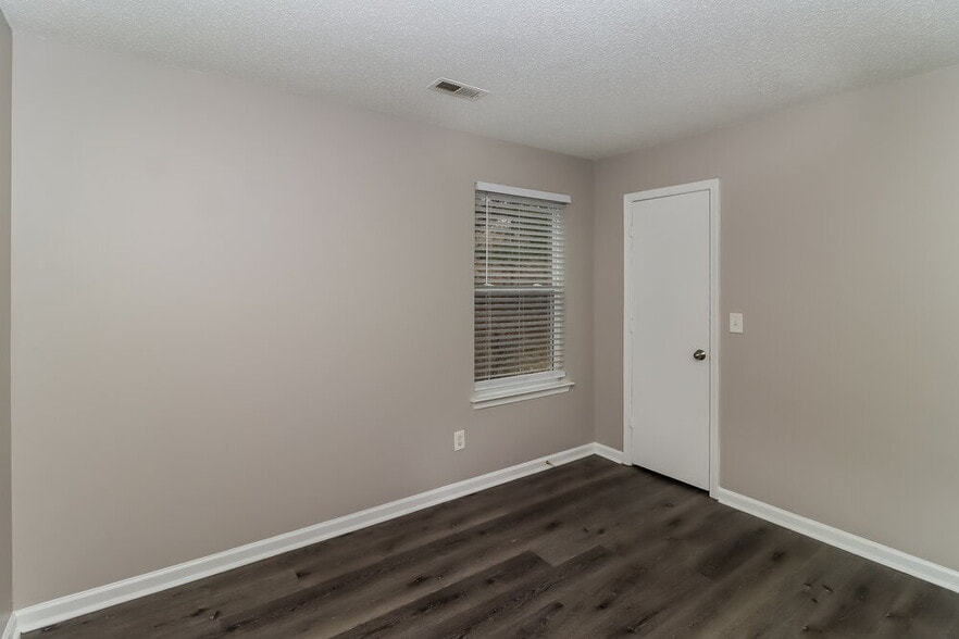 Building Photo - 1124 Ballina Way