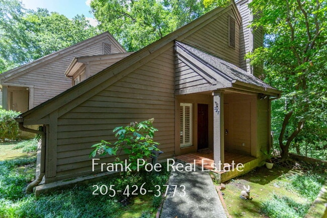 Building Photo - Charming 3-Bedroom Condominium in Birmingham!