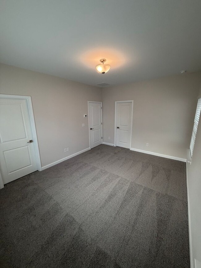 Building Photo - BRAND NEW TOWNHOMES AVALIABLE NOW