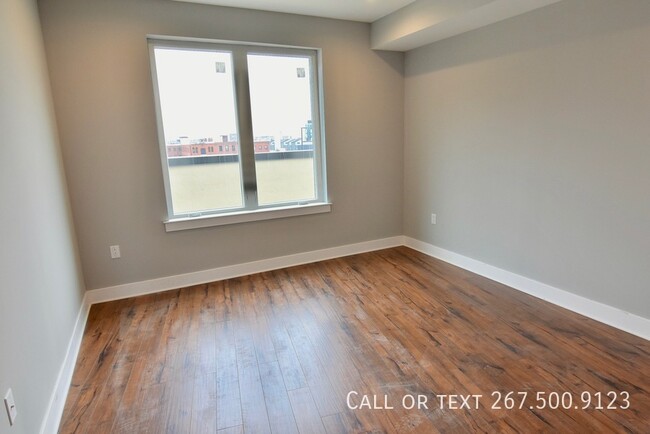 Building Photo - Awesome two bedroom with W/D !! Schedule y...