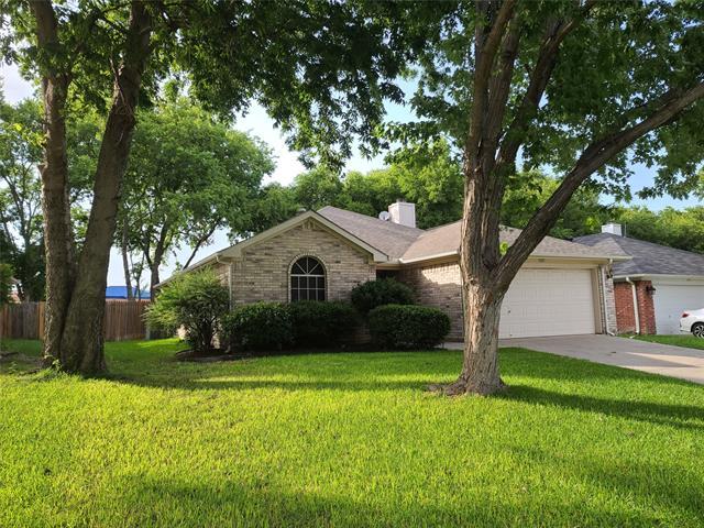 Building Photo - 3015 Scenic Glen Dr