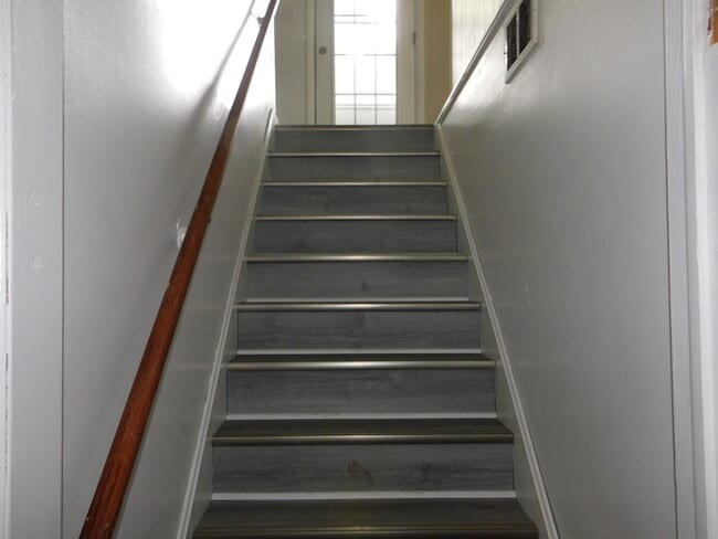 Building Photo - 901 Mahrenholz Ave