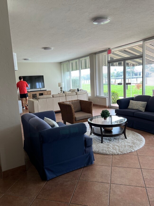 Clubhouse - 3100 S Ocean Blvd