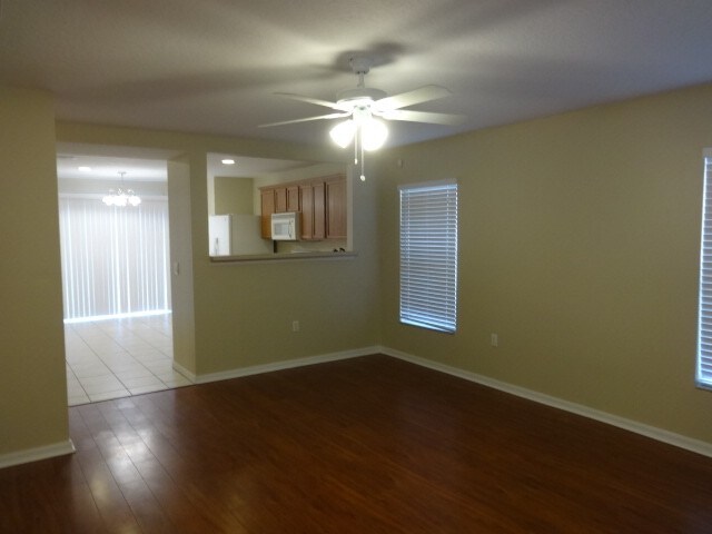 Building Photo - 10434 Boyette Creek Blvd