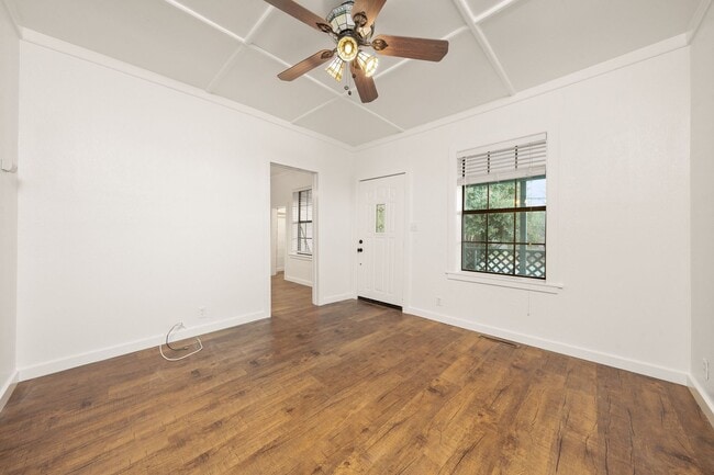 Building Photo - 7255 Quarry Ln