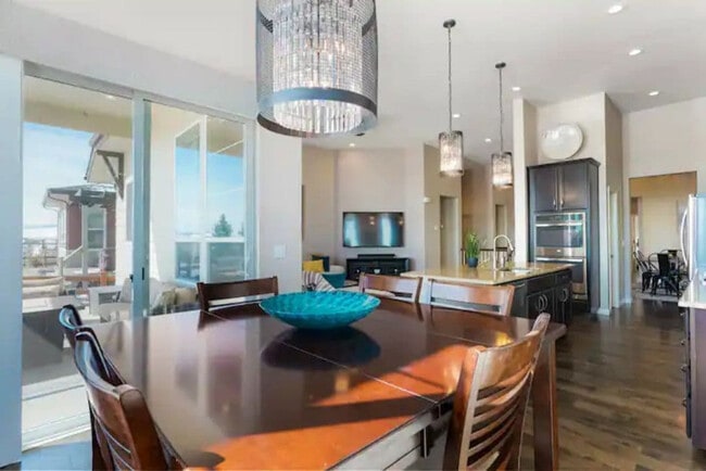 Building Photo - 9412 Joyce Way