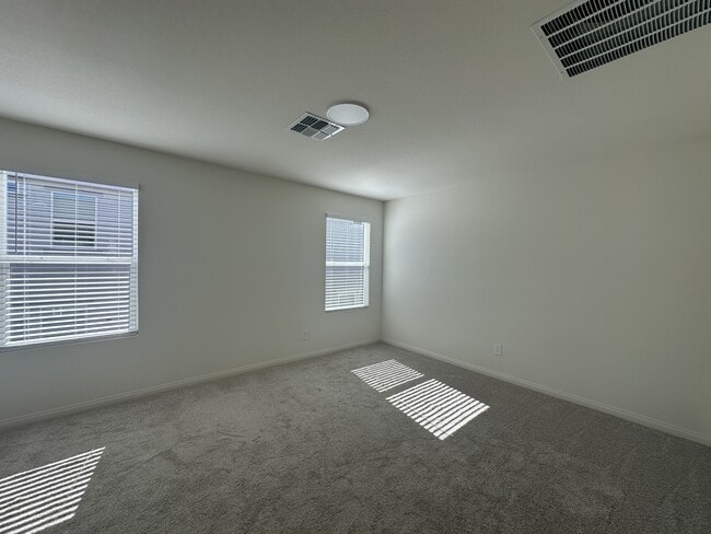 Building Photo - 9125 Rivington Ave