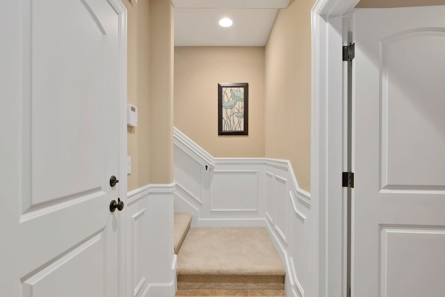 Building Photo - 113 27th Ave S