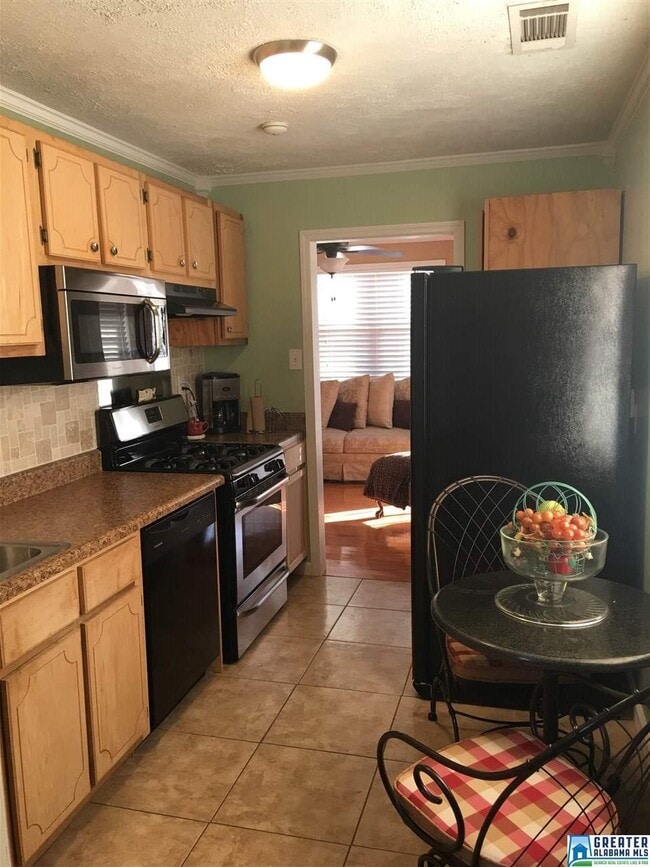 Building Photo - 737 Attalla Pl