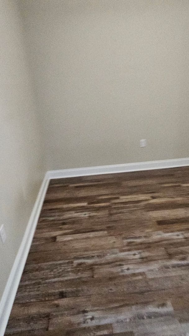 Building Photo - Knights Landing four bedroom home