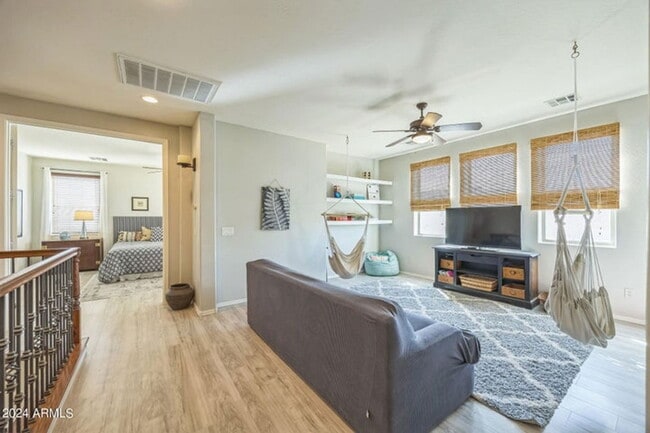 Building Photo - 18225 W Paseo Way