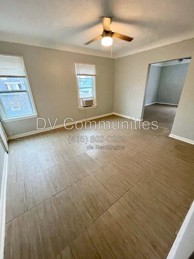 Building Photo - 3263 Fulton Rd