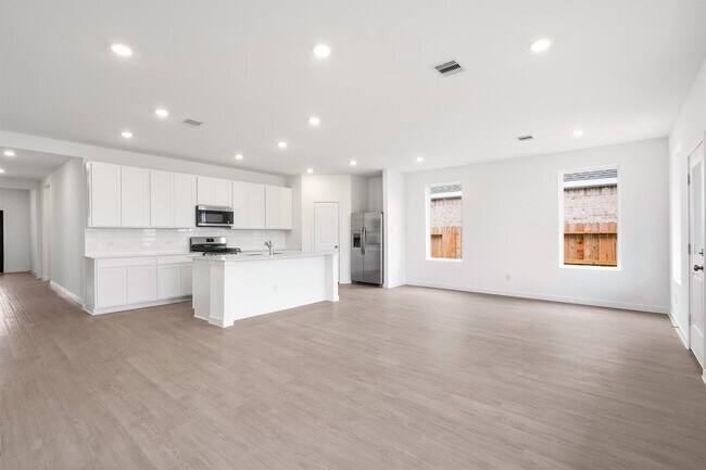 Building Photo - 3009 Waterwood Pass Dr