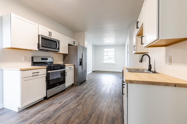 Building Photo - 95 Beltzhoover Ave