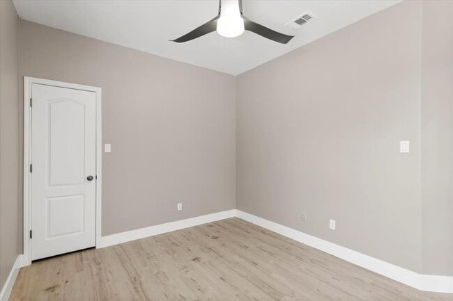 Building Photo - 3702 Tall Cedars Rd