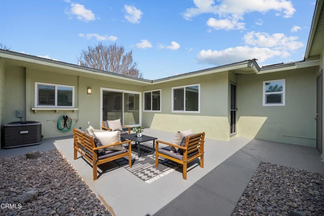 Building Photo - 66 W Garden Green