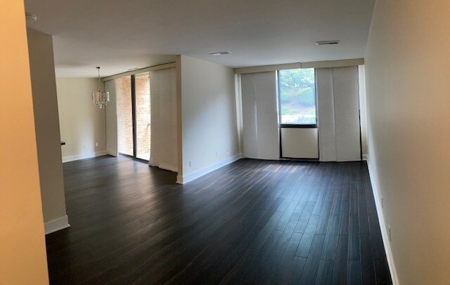 Building Photo - 521 N Armistead St