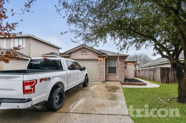 Building Photo - 4014 Sparrow Lake