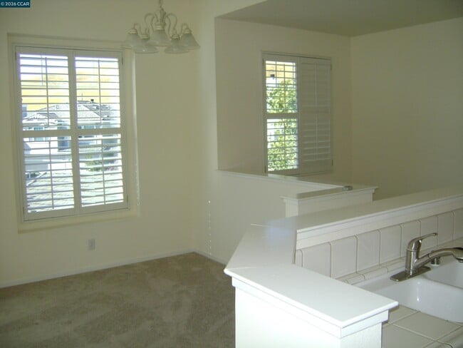 Building Photo - 2903 Coyote Cir