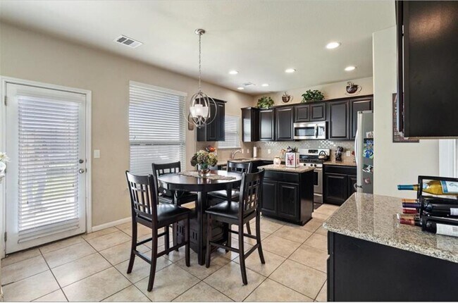 Building Photo - 105 Cypress Bend Ct