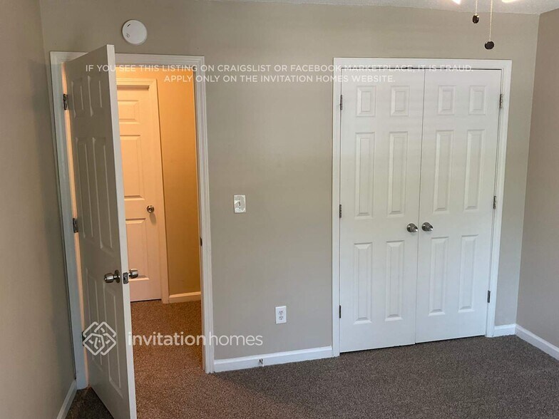 Building Photo - 362 Kentwood Springs Dr