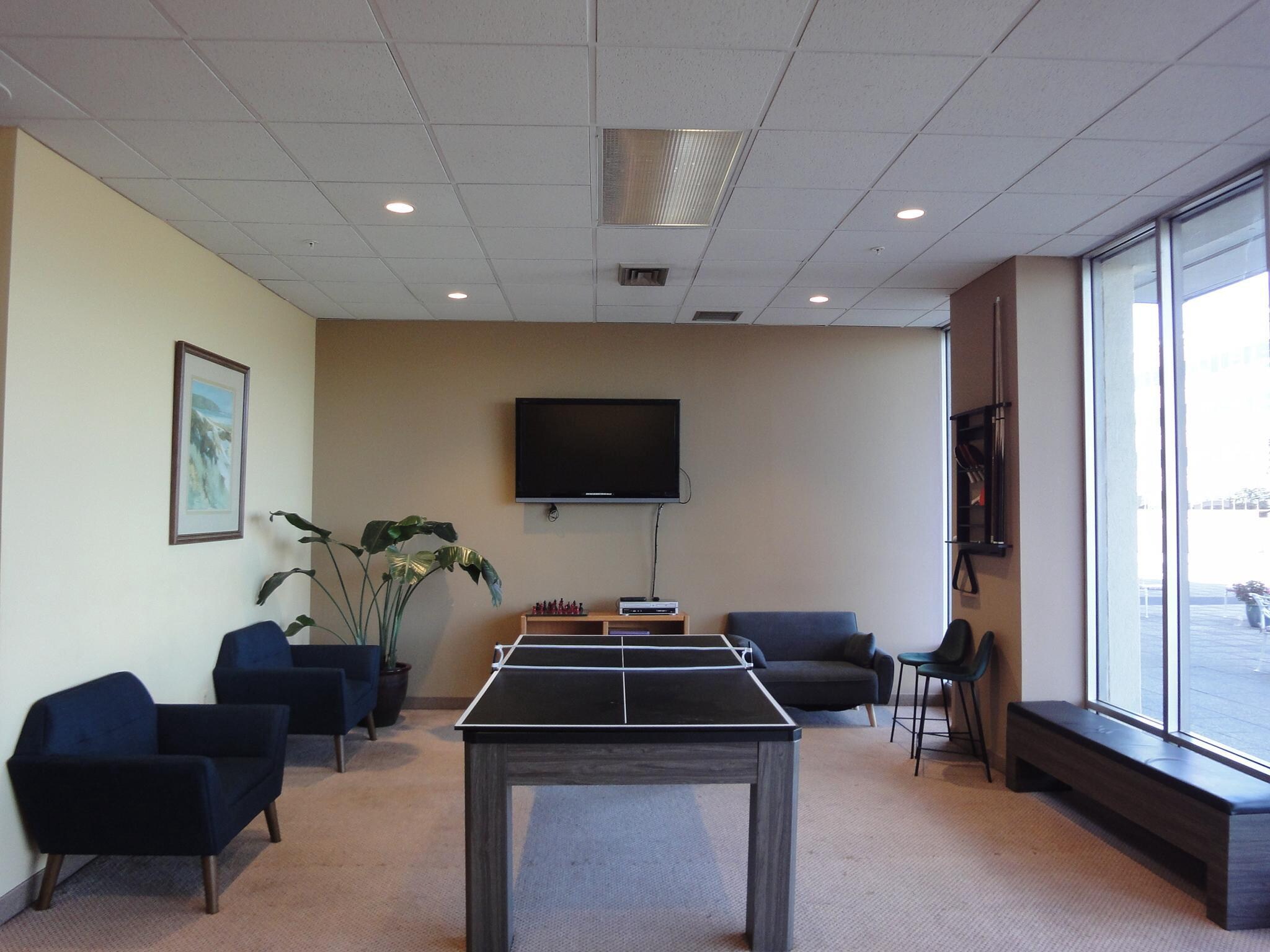 Game room. - 28 Allegheny Ave
