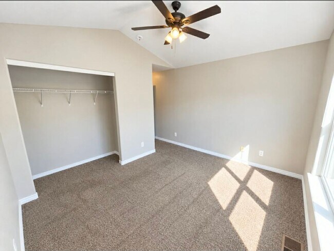 Building Photo - 5551 W 29th St