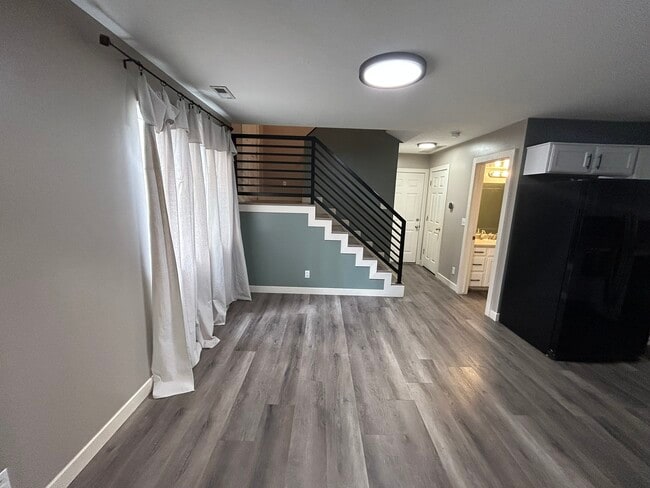 Building Photo - 2243 Sugar Factory Rd