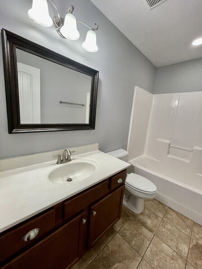 Building Photo - 518 Capstone Dr
