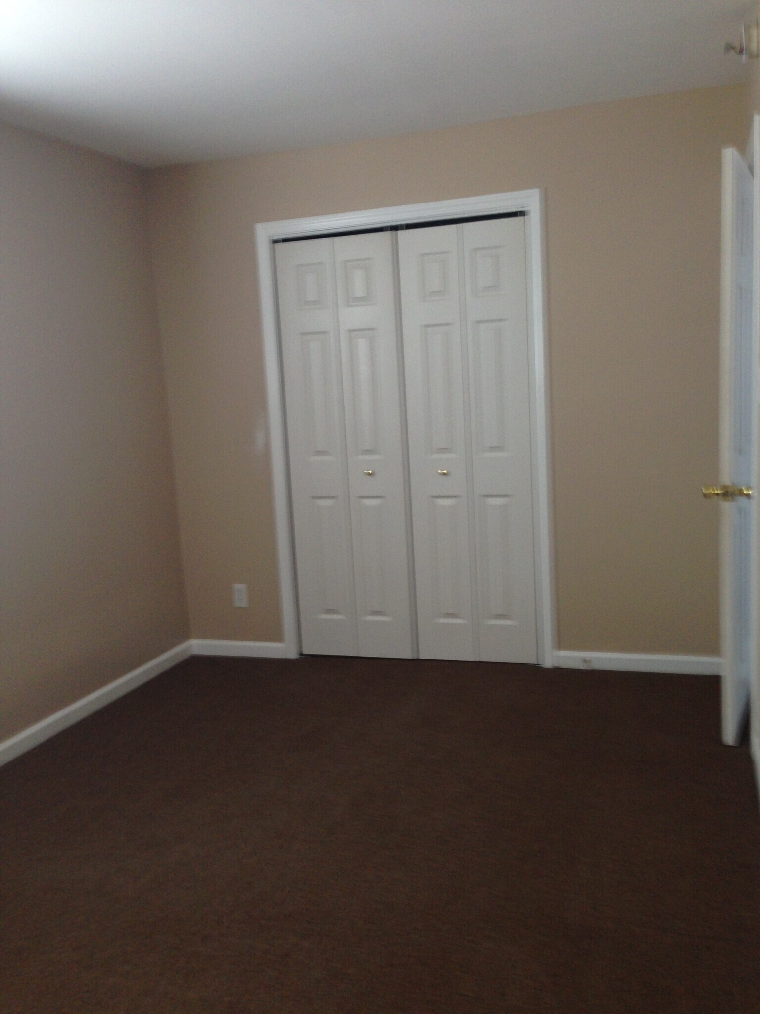 Bedroom closet - 1319 Argo Ln