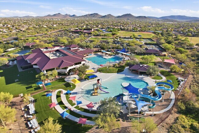 Building Photo - 1711 W Twain Ct