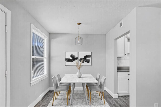 Building Photo - Lincoln Heights