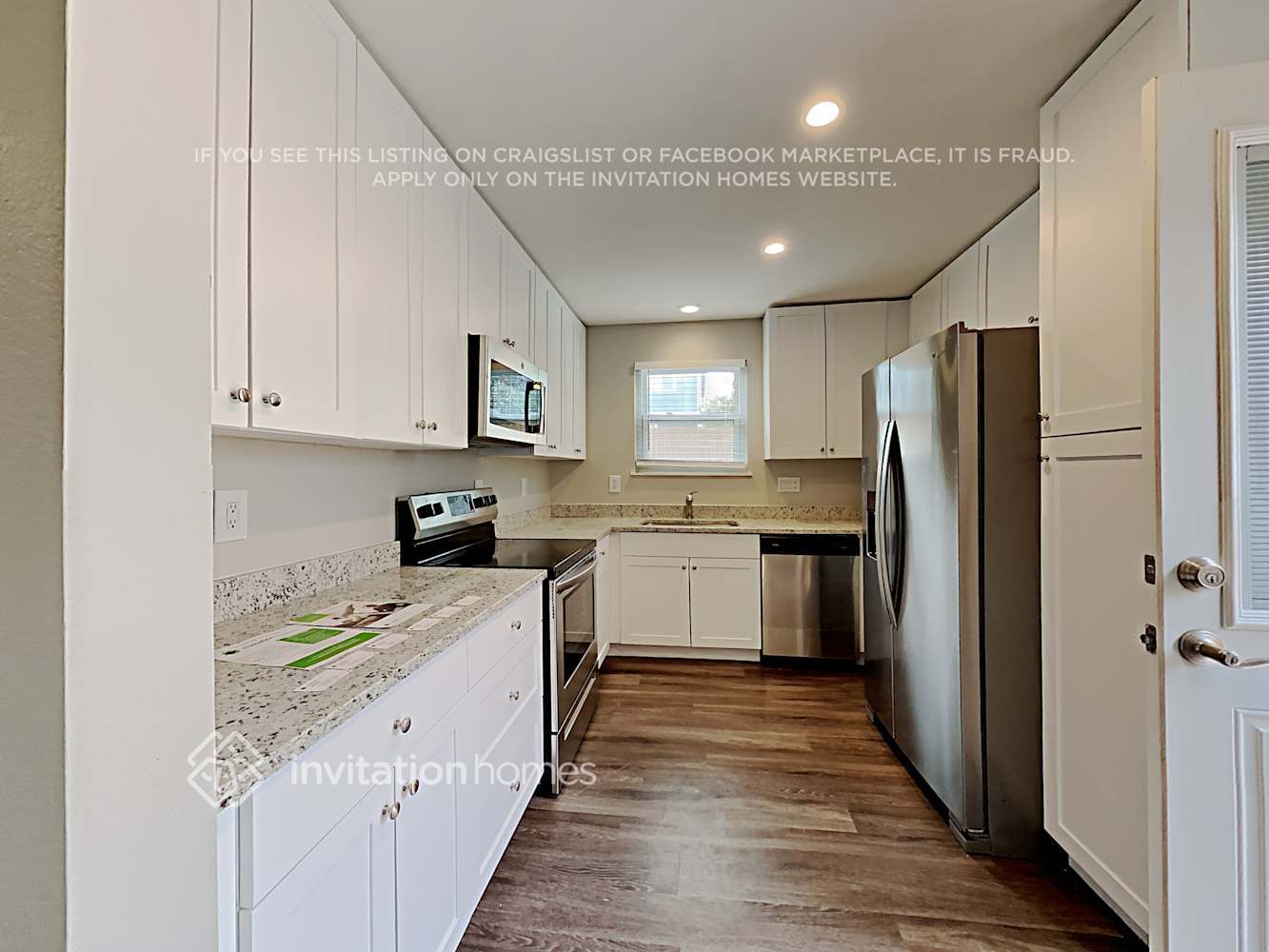 Building Photo - 12193 Monaco Dr