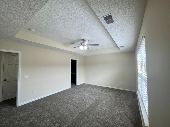 Building Photo - 485 Canyon Oak Loop