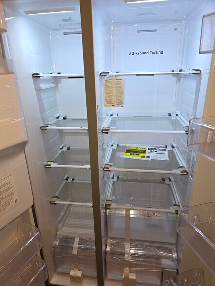 Building Photo - 426 Matteri Cir