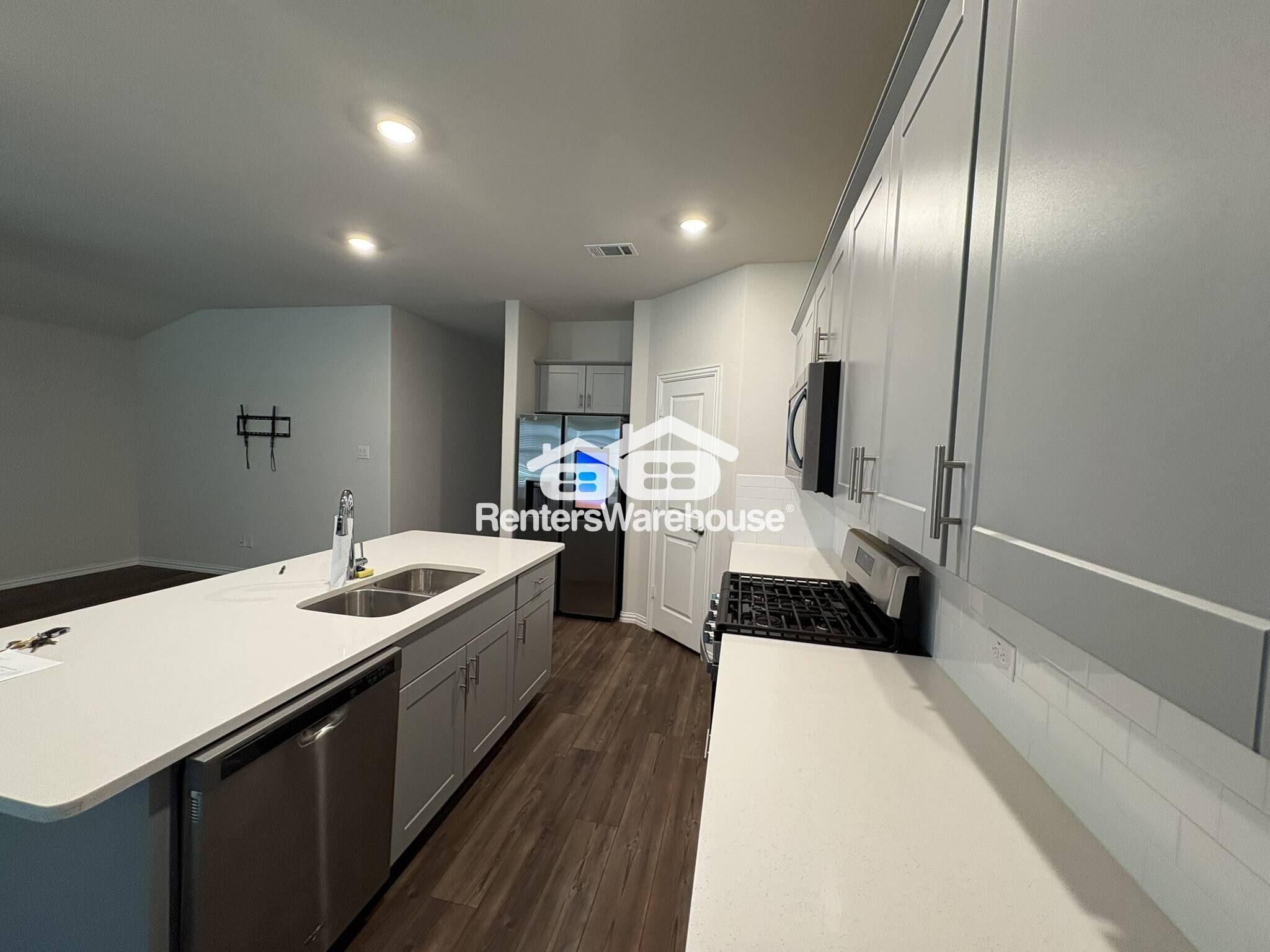 Building Photo - 11028 Elata Dr