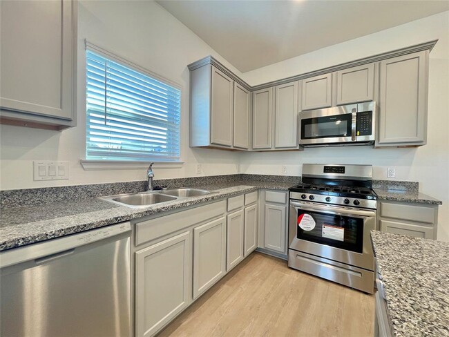 Building Photo - 4810 Eldorado Rose Pl