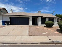 Building Photo - 802 W Plata Ave