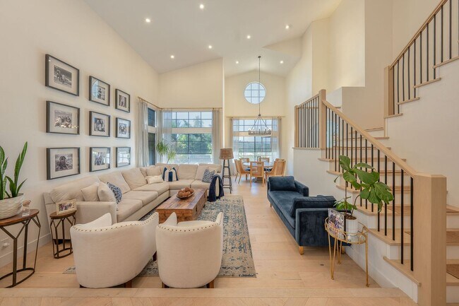 Building Photo - 8 Vistamar, Laguna Niguel
