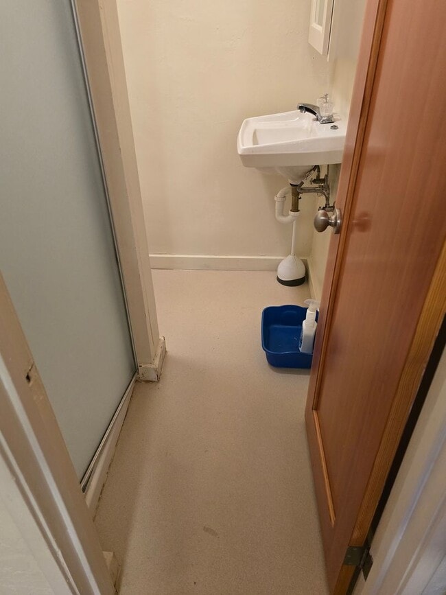 Building Photo - MY2435