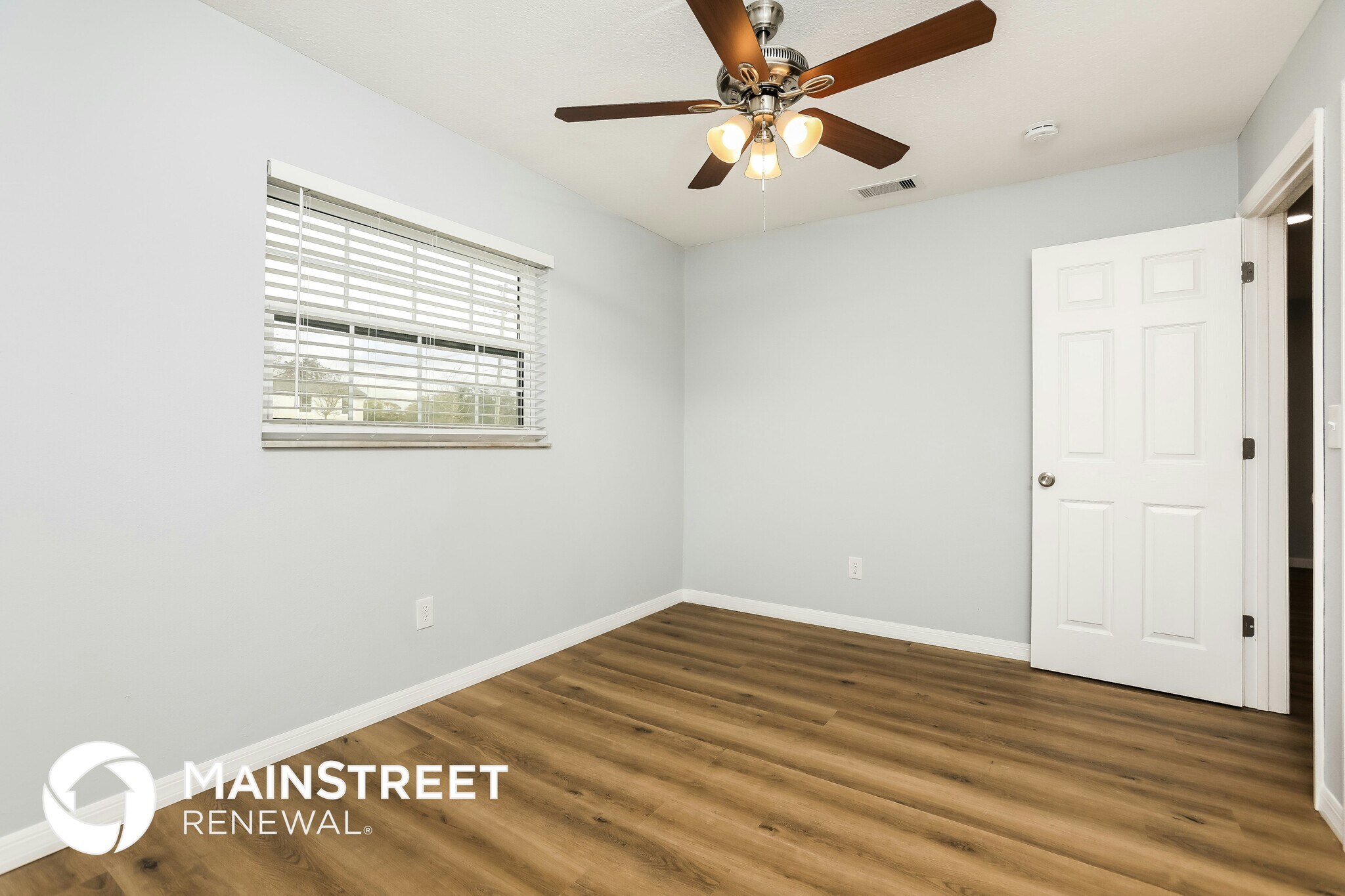 Building Photo - 280 E Church Ave