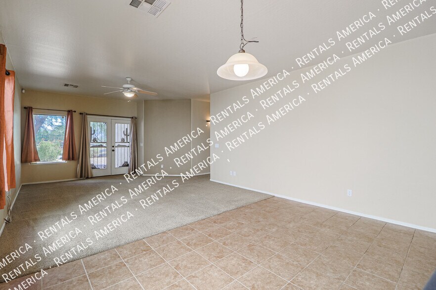 Building Photo - 28683 N Sedona Pl