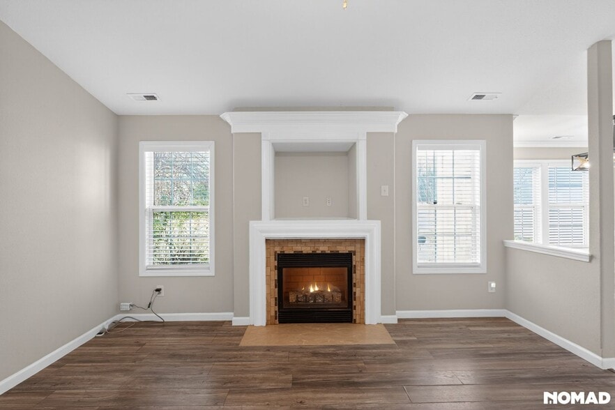 Building Photo - 4018 Planters Watch Dr