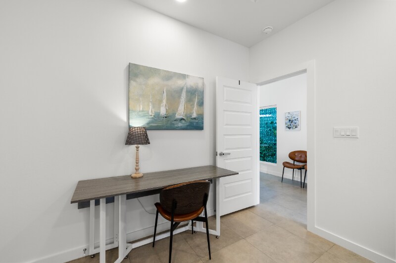 Building Photo - 2625 Warbler Ave