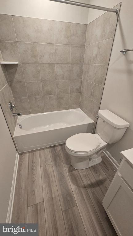 Building Photo - 36 Canning Rd